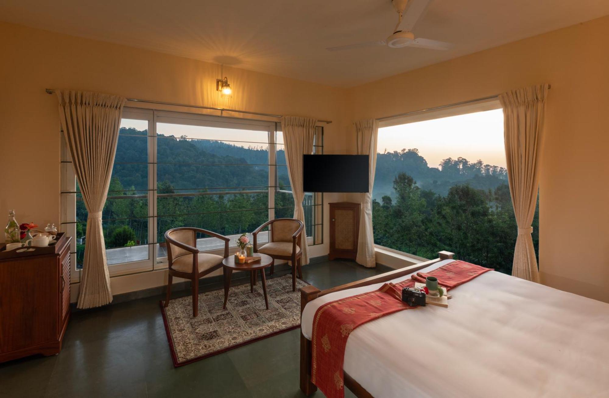 Solitude By Nature Resorts And Stays 코타지리 외부 사진