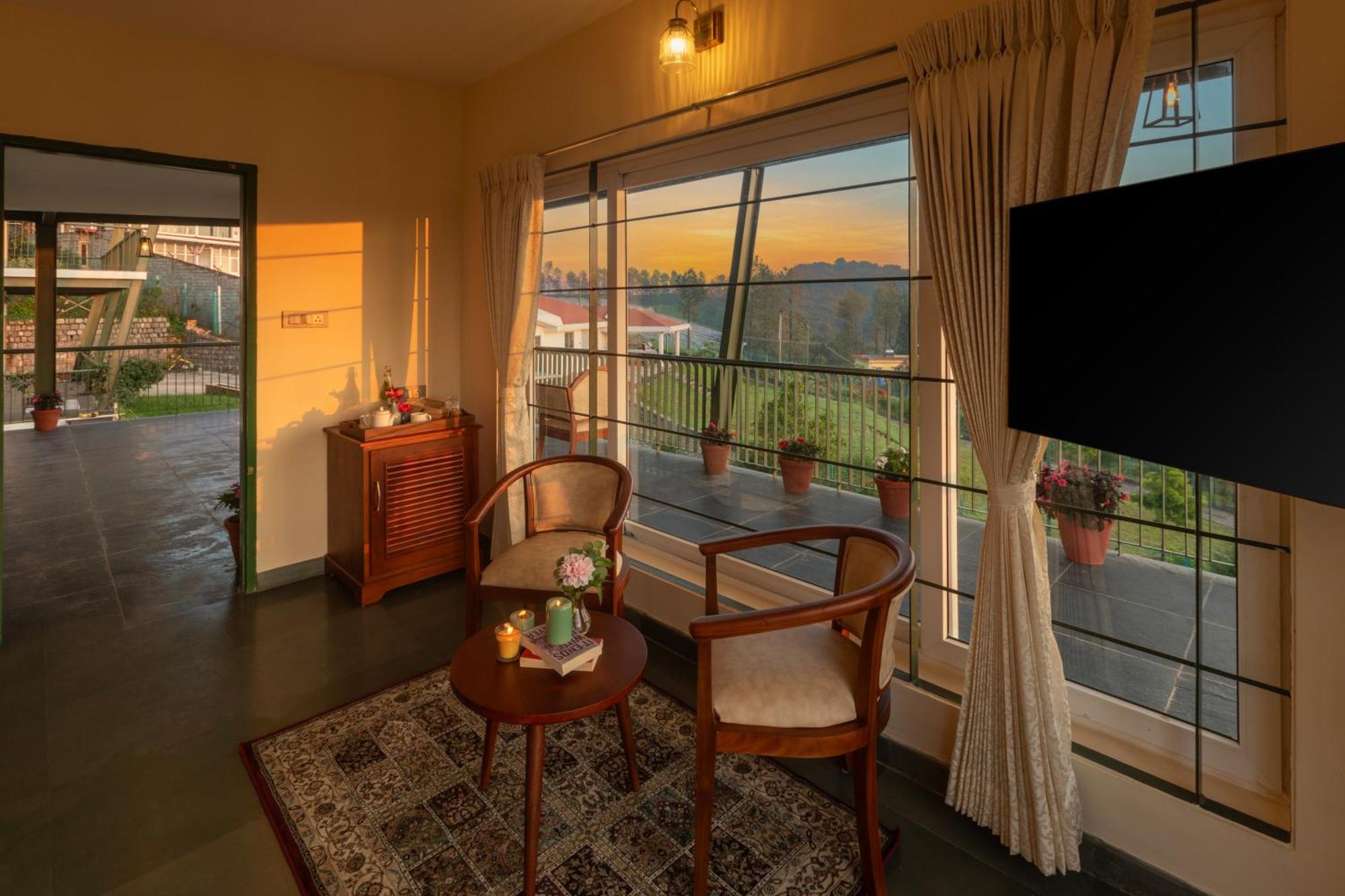 Solitude By Nature Resorts And Stays 코타지리 외부 사진